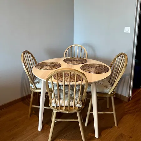 Jolie A Carnon Apartment